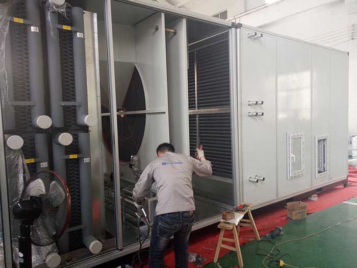 威海某大型化工企業(yè)兩臺10%濕度，40000風(fēng)量2臺除濕機組